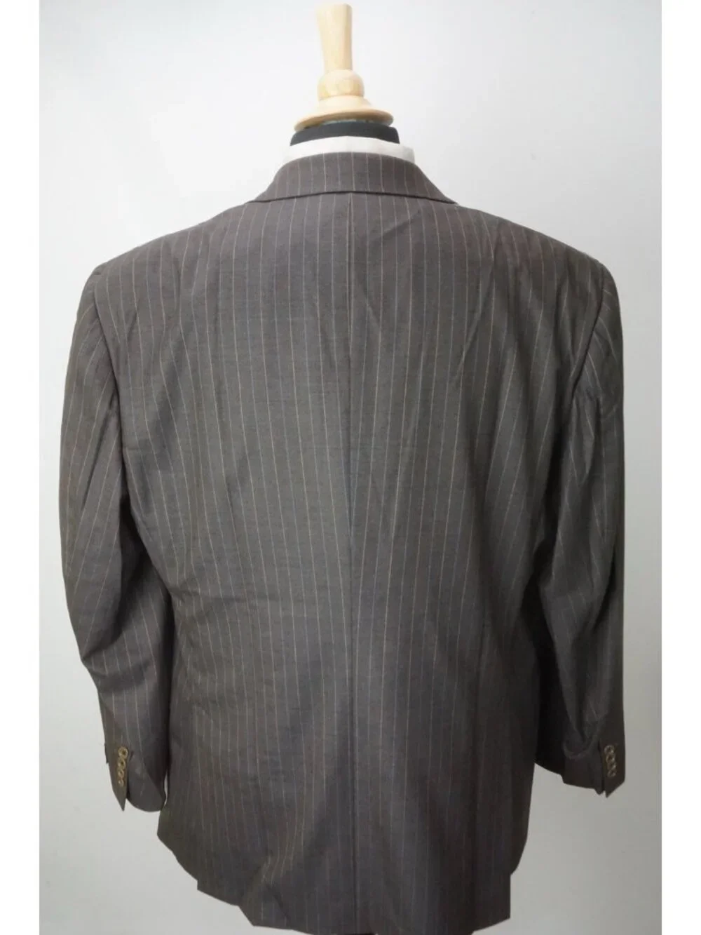 Belvest Gray Blue Beige Striped 150s Wool 2 Pc Suit Jacket Pants 46R Brand New